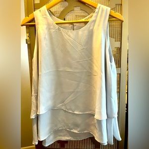Light blue 3 layer tank